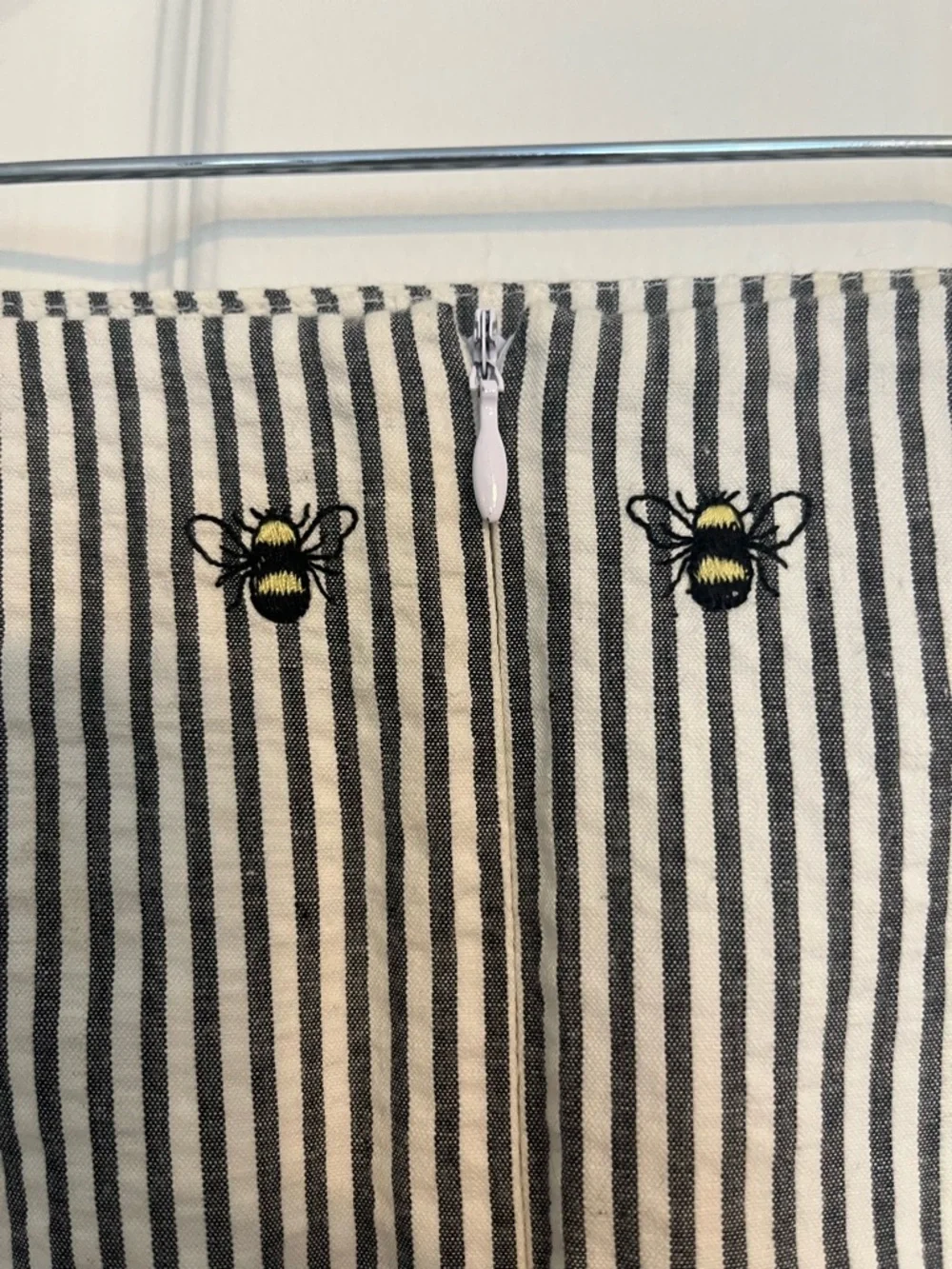 NWOT Talbots Petite Bumblebee Black and White Striped Skirt - Picture 3 of 9